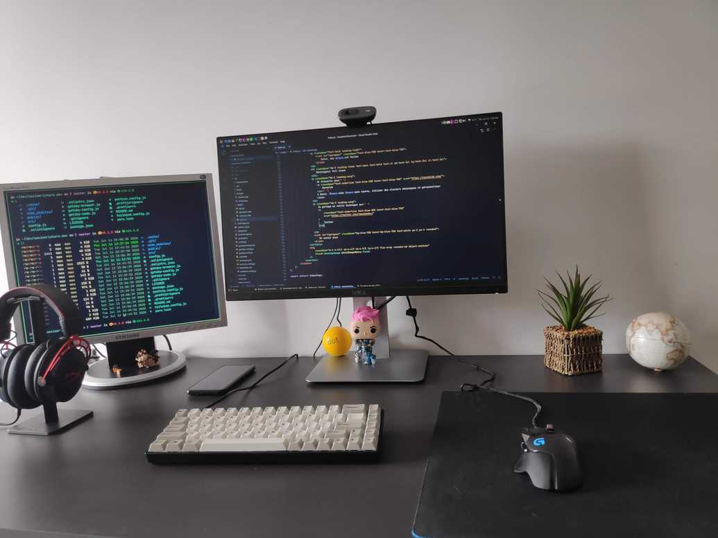 Setup de Maxime Richard avec Visual Studio Code et mon Terminal